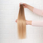 Tape Hair Extensions Ίσια Remy 8A – 53εκ. – Balayage Καστανό Φυσικό Πολύ Ανοιχτό & Ξανθό Πολύ Σκούρο