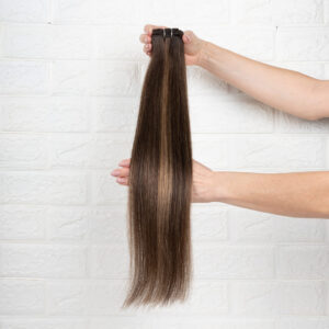 Τρέσα Φυσική Ίσια Remy 8A – 53εκ. – Balayage Καστανό Σκούρο & Ξανθό Καραμελέ