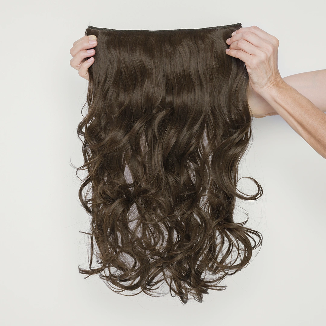 Τρέσα Συνθετική Σπαστή – Clip In – 61εκ. (24″) – Σοκολατί Σκούρο Ψυχρό